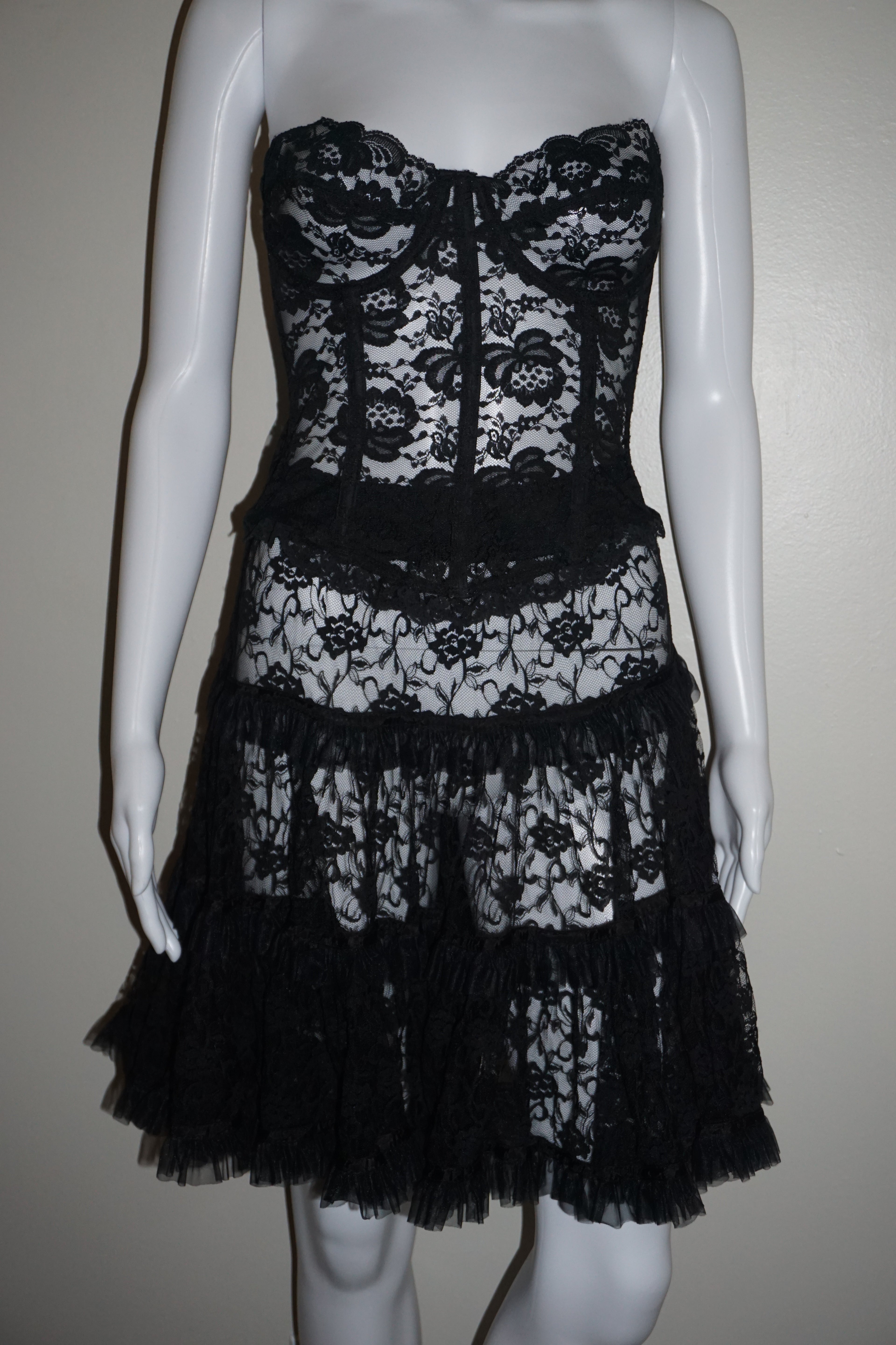 LACE PETTICOAT SKIRT VINTAGE S