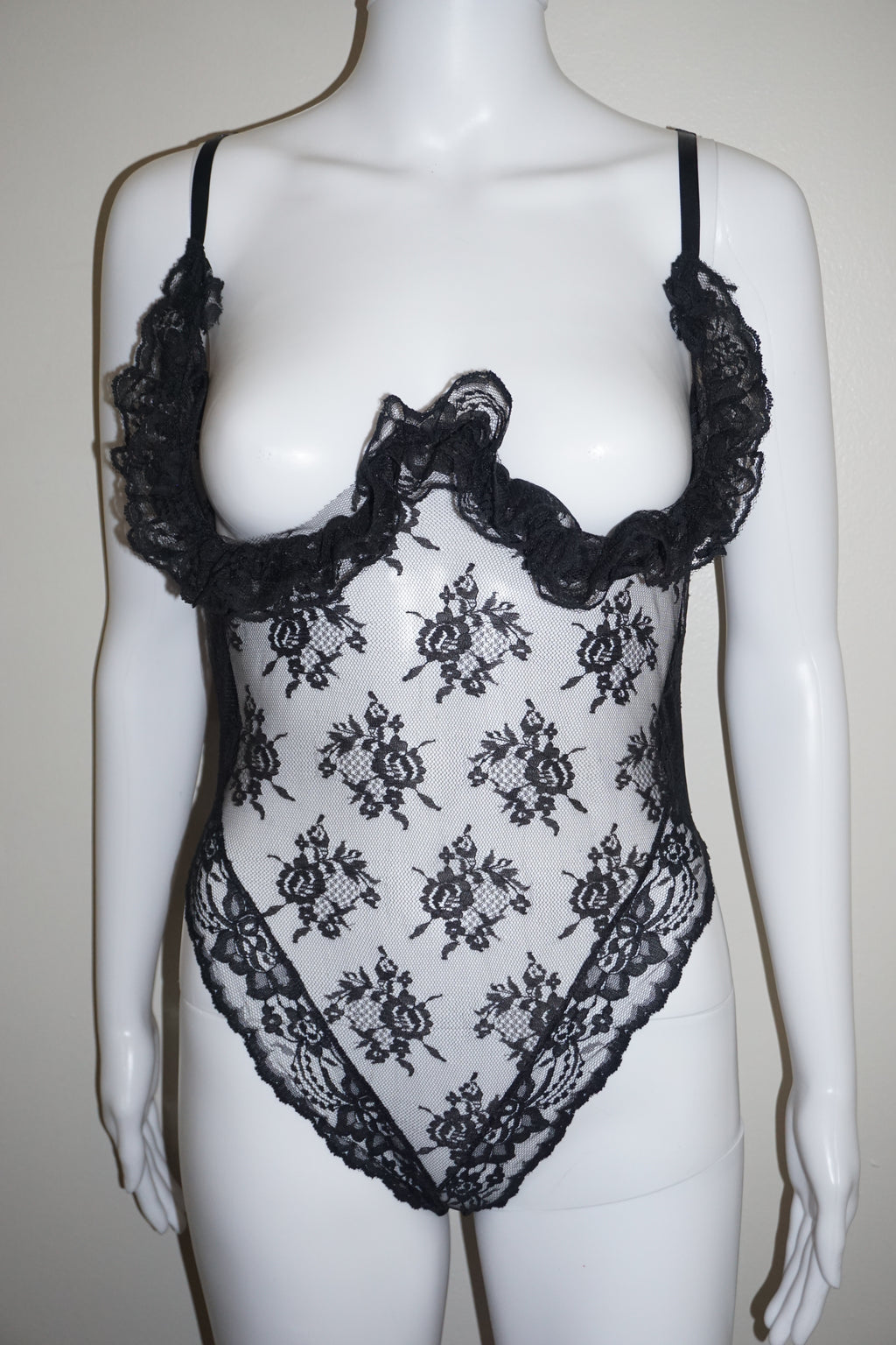 OPEN BUST LACE BODYSUIT by FREDRICKS OF HOLLYWOOD VINTAGE 34