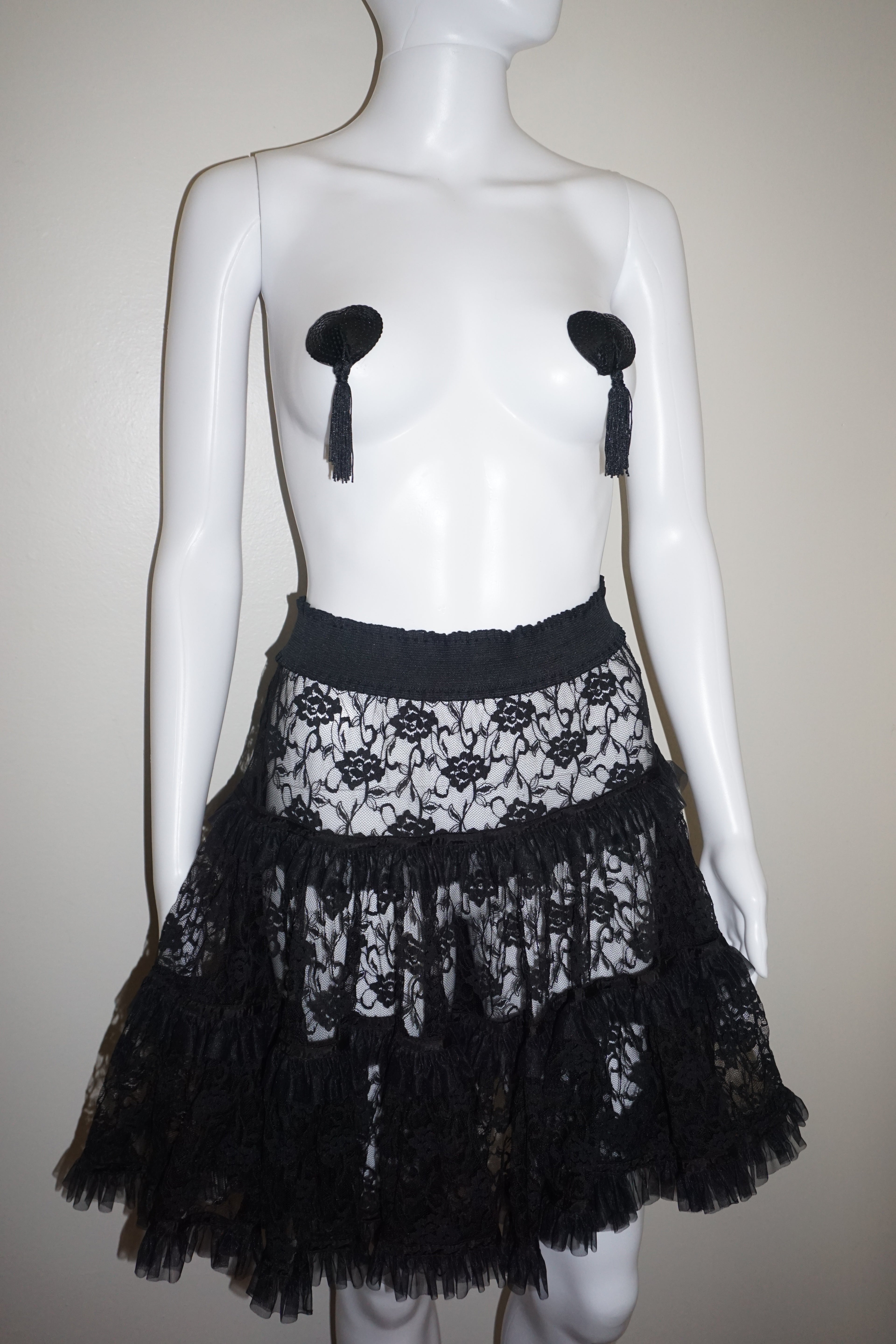 LACE PETTICOAT SKIRT VINTAGE S