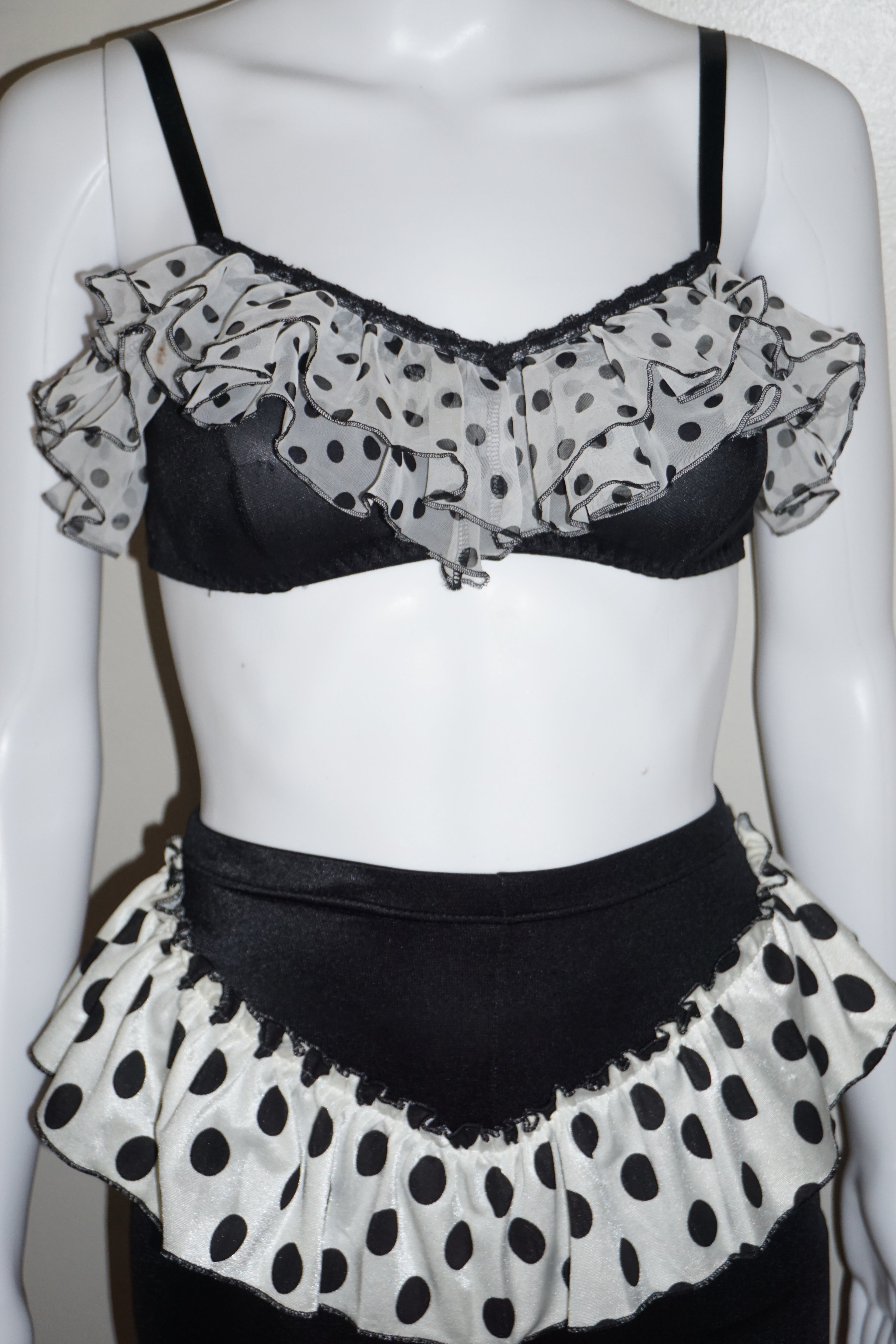 POLKADOT RUFFLE BIKE SHORTS VINTAGE S